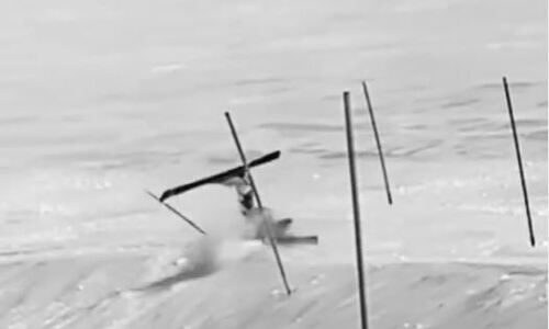 Казахстанская горнолыжница жестко упала во время тренировки в горах и восхитила подписчиков. Видео