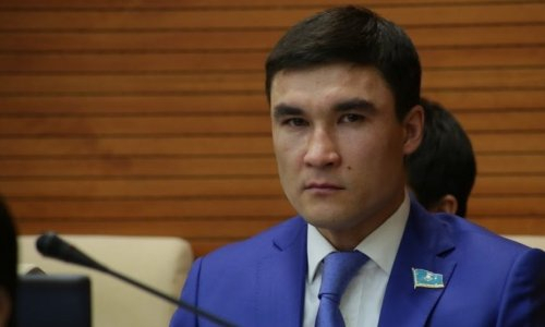 «С каждого спрос будет». Серик Сапиев об урезании финансирования спортивных клубов, потолке зарплат и будущем ФК «Астана» и ХК «Барыс»