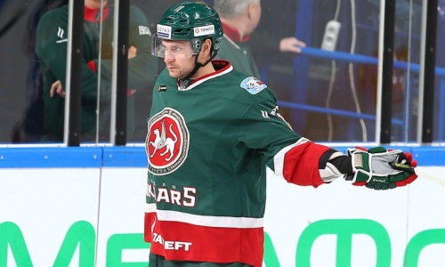 Нападающий с 458 матчами в КХЛ не хочет играть в топ-клубе конференции «Барыса»