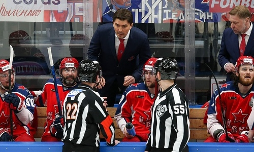 «Может, для журналистов такая игра — сказка». Уроженец Казахстана оценил второе поражение от «Авангарда»