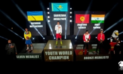 «Немного необъективно». Экс-чемпион мира среди профи оценил итоги для казахстанцев на МЧМ-2021