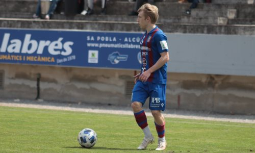 Испанский клуб игрока молодежной сборной Казахстана потерпел поражение в чемпионате