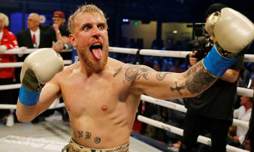 «Это, б**ь, е**чий цирк». Звездный блогер нокаутировал экс-чемпиона Bellator и напрочь взбесил президента UFC