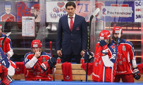 «No comments». Уроженец Казахстана оценил третье поражение от «Авангарда» в финале Кубка Гагарина