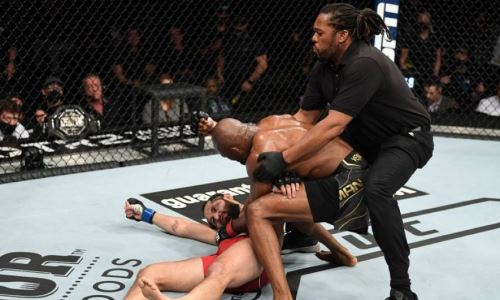 «Должен дождаться меня». Чимаев назвал сроки боя с Усманом