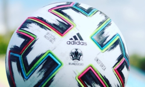 Матч Премьер-Лиги пройдет без зрителей. Названа причина