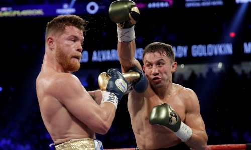 Экс-чемпион мира назвал победителя двух боев Головкина и «Канело»