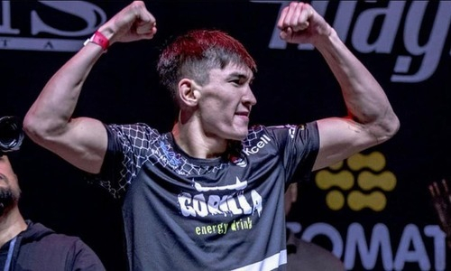 «Хочешь бой?». Российский файтер преследовал бойца из Казахстана в соцсетях и добился поединка с ним в промоушне Хабиба