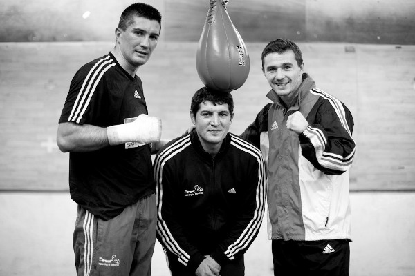 «Стоял выбор — идти работать или попробовать себя в профи». Рожденный в Казахстане экс-чемпион Мира рассказал о своей жуткой травме, статусе безработного и вспомнил историю про Головкина