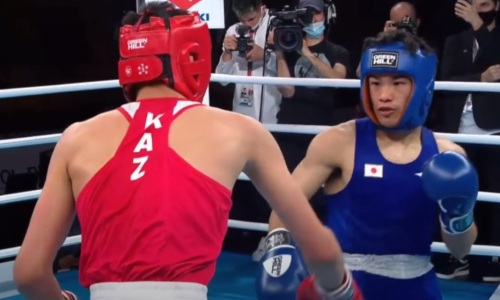 Лишивший казахстанца «золота» боксер признан лучшим на чемпионате мира. Видео