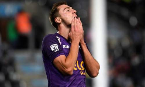 «Был тенью самого себя». Футболист сборной Казахстана разочаровал бельгийское СМИ