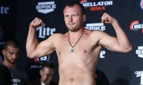 Шлеменко оказался легче своего соперника на взвешивании перед долгожданным боем