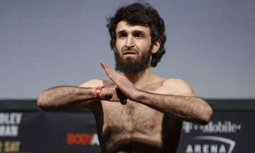 Тренер Магомедшарипова рассказал, в каком случае его боец может завершить карьеру