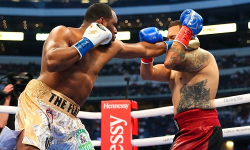 Cкандалом завершился бой за титул WBC в андеркарде «Канело» — Сондерс. Видео