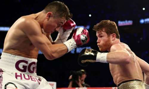 «Канело» впервые ответил на вопрос о трилогии с Головкиным после боя с Сондерсом