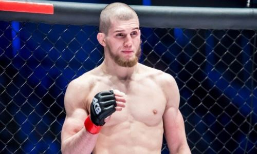 Побитый казахстанцем боец ММА ответил на предложение подраться на голых кулаках с другом Макгрегора