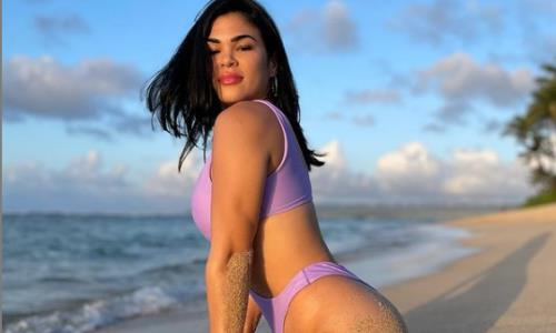 «Леди тигр». Уволенная из UFC горячая девушка-боец показала свои любимые откровенные фото