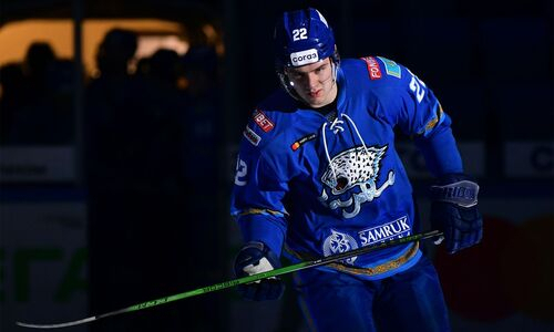 Появились подробности перехода перспективного игрока «Барыса» и сборной Казахстана в топ-клуб КХЛ