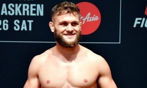 «Наступила „новая эра“». Уроженец Казахстана из UFC прокомментировал ситуацию в легком дивизионе