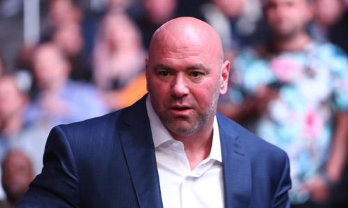 Звезда рестлинга взял президента UFC на удушающий. Видео