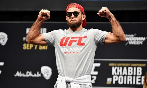 «Обвинили во всех смертных грехах Хамзата». Экс-боец UFC отреагировал на конфликт Чимаева с братом Хабиба