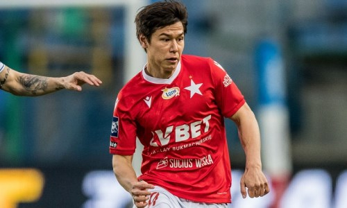 Казахстанский футболист помог европейскому клубу победно завершить сезон 