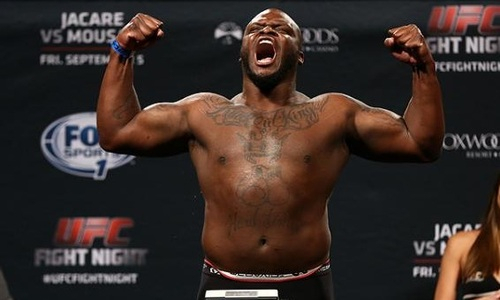 Претендент на титул чемпиона UFC задержал грабителя своей машины и показал последствия встречи. Фото и Видео