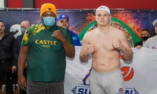 Представлены фото со взвешивания казахстанских боксеров накануне поединков в России