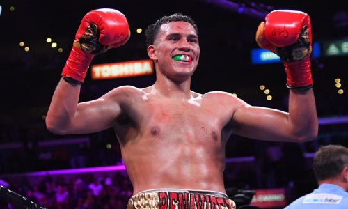 «Способен побить его». Арум высказался о потенциальном бое «Канело» с бывшим спарринг-партнером Головкина