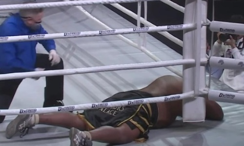 Видео нокаута «двоечкой» 146-килограммового африканца казахстанским супертяжем