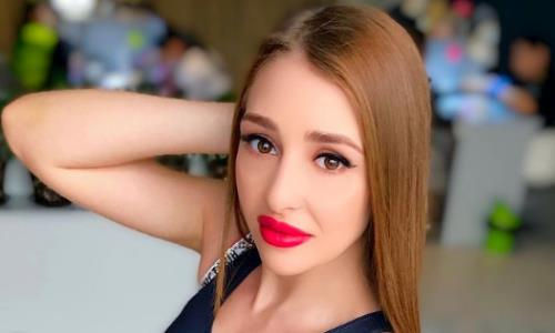 «Благодаря вам я зарабатываю». Казахстанская боксерша обратилась к хейтерам с новым горячим видео