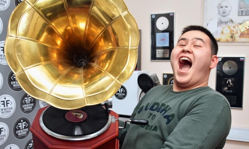 «Это почти как Grammy». Сравнивший себя с Головкиным Иманбек похвастался новой наградой