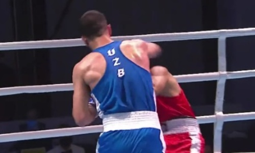 Узбекский обидчик чемпиона мира из Казахстана оформил нокдаун на ЧА-2021 и исполнил сальто. Видео