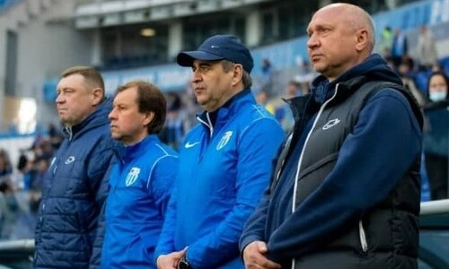 Российский клуб футболистов сборной Казахстана объявил об уходе из команды главного тренера