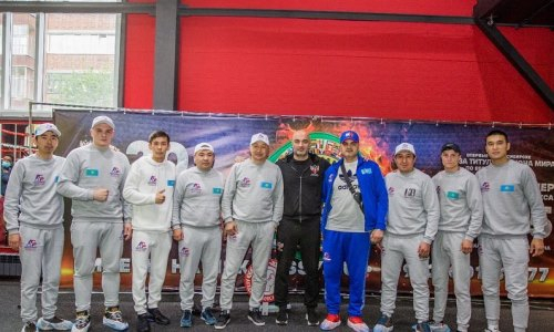 Появился видеообзор с вечера бокса с тремя победами казахстанцев