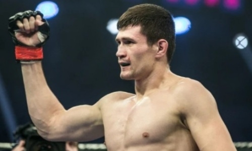 Казахстанский файтер побил бывшего бойца UFC в Москве