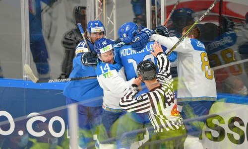 Форвард сборной Казахстана оформил хет-трик Горди Хоу в матче с разгромом Италии на ЧМ-2021