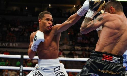 Девин Хэйни победил Хорхе Линареса в тяжелом бою и защитил титул WBC. Видео