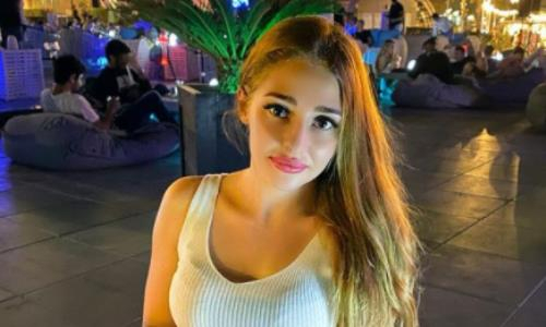 «Я всегда удивляюсь». Горячая казахстанская боксерша показала новые фото с отдыха в Дубае