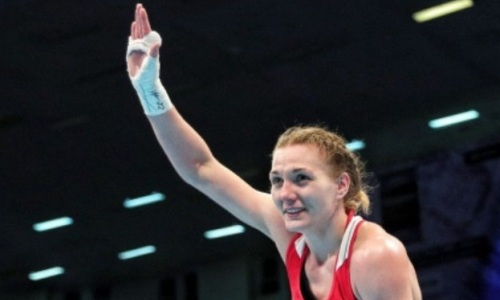 Чемпионка мира из Казахстана завоевала «золото» в первом же бою на чемпионате Азии по боксу