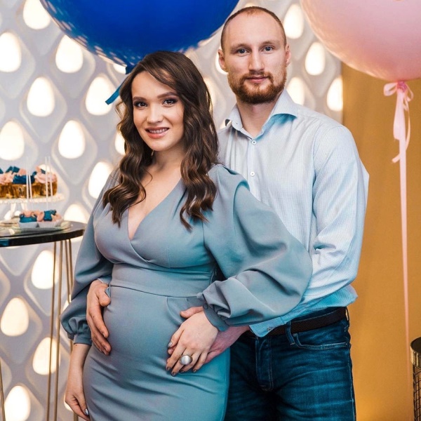 У форварда «Барыса» и сборной Казахстана родился сын. Клуб отреагировал