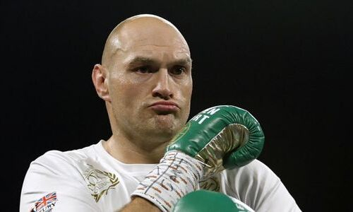 «Меня не будет в сети». Тайсон Фьюри отключил свой телефон на восемь недель и объяснил свое решение