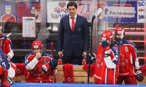 Уроженец Казахстана стал одним из трех кандидатов на приз лучшему тренеру сезона в КХЛ