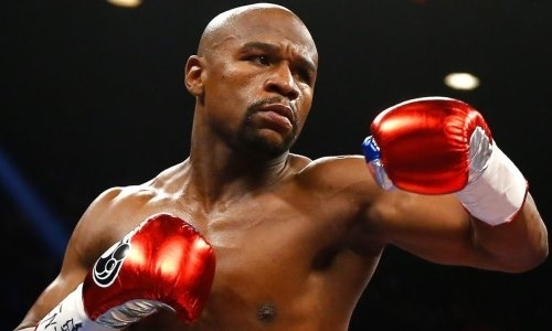 «А не**р превращать бокс в цирк». Мэйвезера обвинили в издевательстве над профессиональным спортом