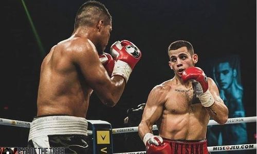 Известный российский боксер обратился к Джукембаеву после его первого поражения в профи