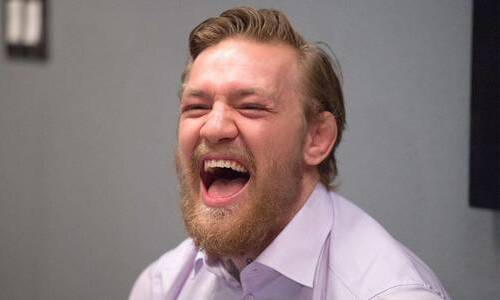 Макгрегор высмеял миллиардера-Мэйвезера за участие в рекламе окон. Видео