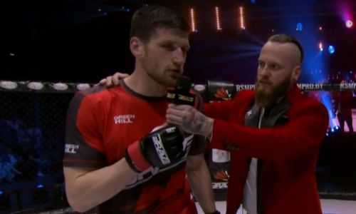 «Я не хотел добивать». После тяжелого нокаута казахстанского файтера его соперник обвинил судью