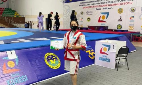 «Казақ күресі — моя стихия». Сотрудница СОБРа и мать четверых детей прокомментировала «бронзу» республиканского турнира