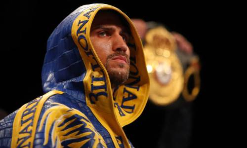 Абсолютный чемпион мира рассказал о «суицидальных мыслях» Василия Ломаченко