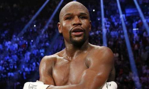 Флойд Мэйвезер вернулся на ринг и не смог нокаутировать блогера